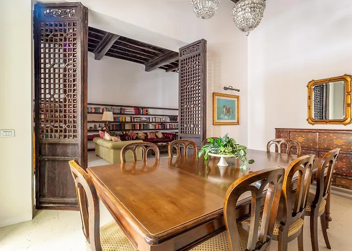 Iflat Pantheon Elegant 3-bedroom * Rom