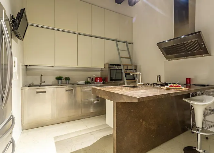 Apartment Iflat Pantheon Elegant 3-bedroom Rom
