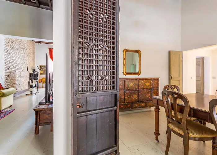 Apartment Iflat Pantheon Elegant 3-bedroom